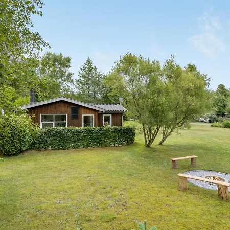 Сasa de vacaciones Kajo - 800m From The Sea In Ne Jutland By Interhome Hals